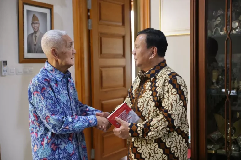 Soal Pilpres 2024, Wapres ke-6 Try Sutrisno: Prabowo Mengerti Kebutuhan Rakyat