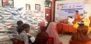 Kantor Pos Salurkan Cadangan Beras Pemerintah