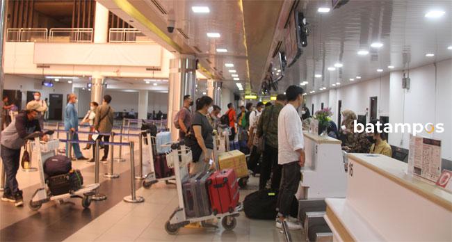 Arus Mudik di Bandara Hang Nadim Mulai Terasa, Ini Harga Tiket Pesawat dari Batam