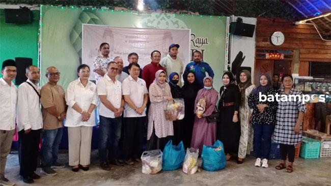 Iperindo Kepri Bagikan Ratusan Paket Sembako Kepada Masyarakat