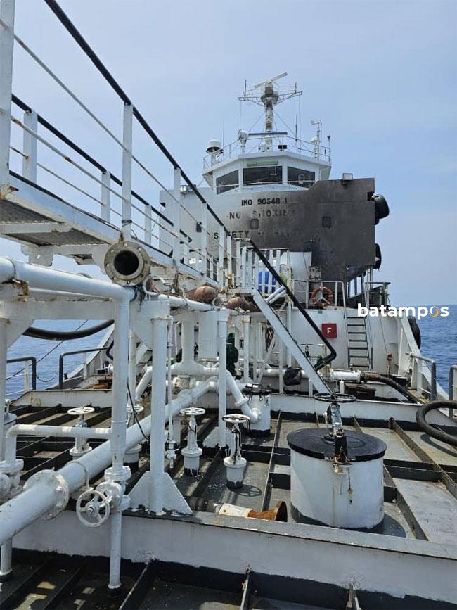 Kapal Terbakar di Perbatasan Indonesia-Malaysia, 1 Tewas, 1 Hilang, 3 Selamat