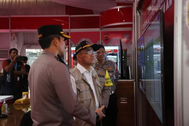 Muhadjir Sebut Arus Mudik Berjalan Lancar-Aman, Tak Ada Kecelakaan Fatal