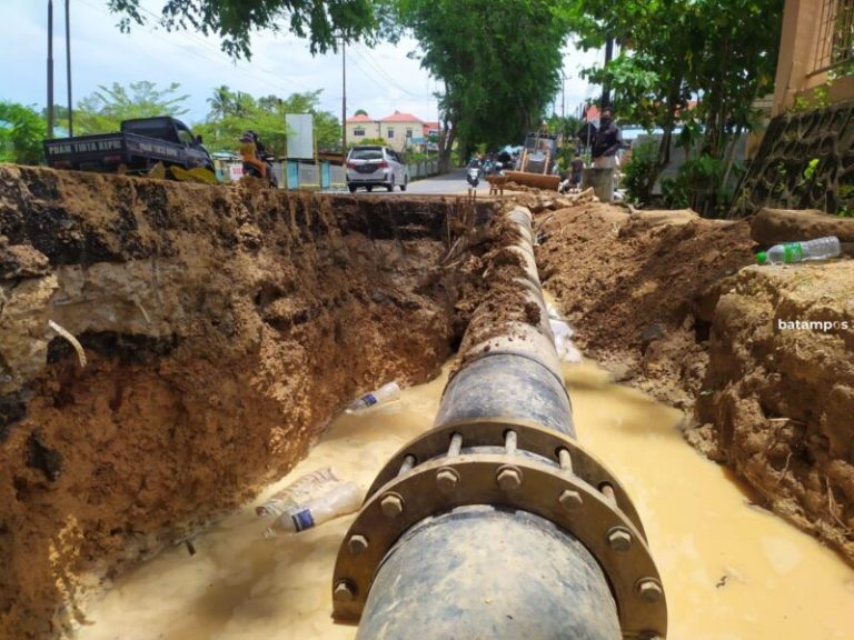 Tuntaskan Persoalan Kebocoran Pipa PDAM, Pemprov Segera Lelang Pengadaan Pipa