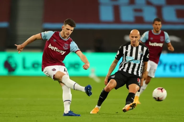 West Ham Siap Lepas Declan Rice dengan Banderol Rp 2,2 Triliun