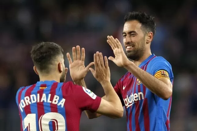 Busquets Pilih Pergi dari Camp Nou Setelah Barcelona Juara La Liga