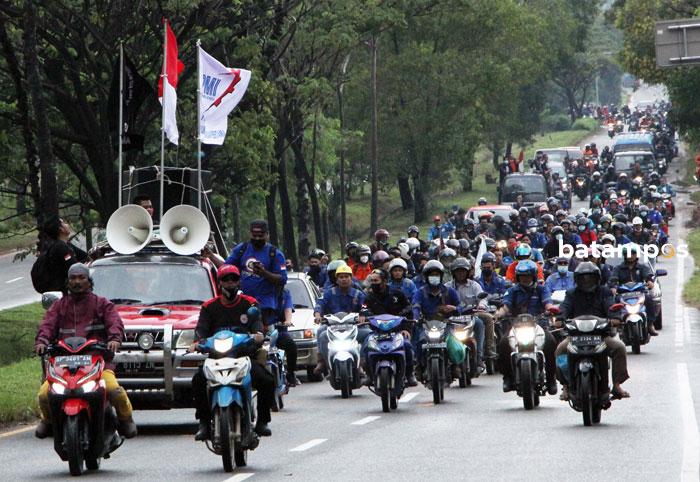 Buruh Batam Gelar Aksi, Ini Tuntutannya