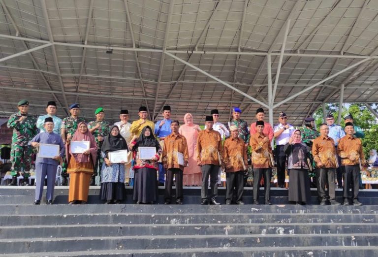 Inspektur Upacara Hardiknas di Batam, Marlin Agustina Sampaikan Keunggulan Kurikulum Merdeka
