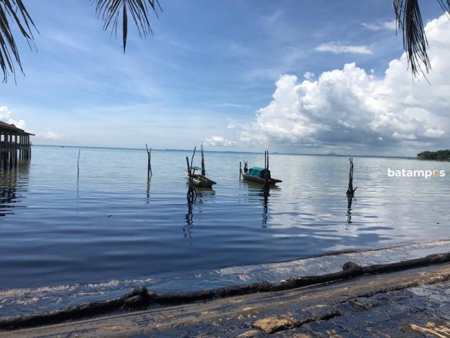 Limbah B3 Cemari Laut Batam, Ancaman bagi Nelayan dan Pelaku Pariwisata