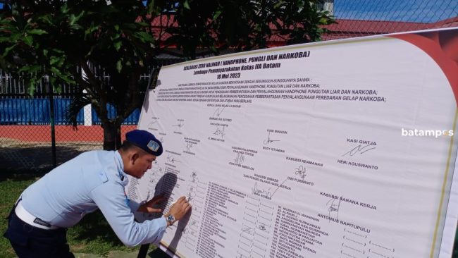 Pegawai Lapas dan Rutan Deklarasi Zero Halinar