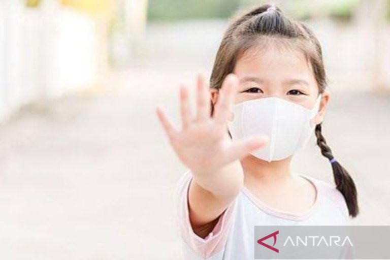 Tetap Pakai Masker bagi yang Terkena Flu
