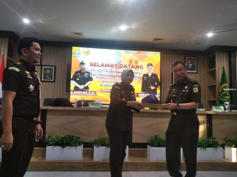 Tim Kejagung Sambangi Kejari Batam, Ini Penilaiannya