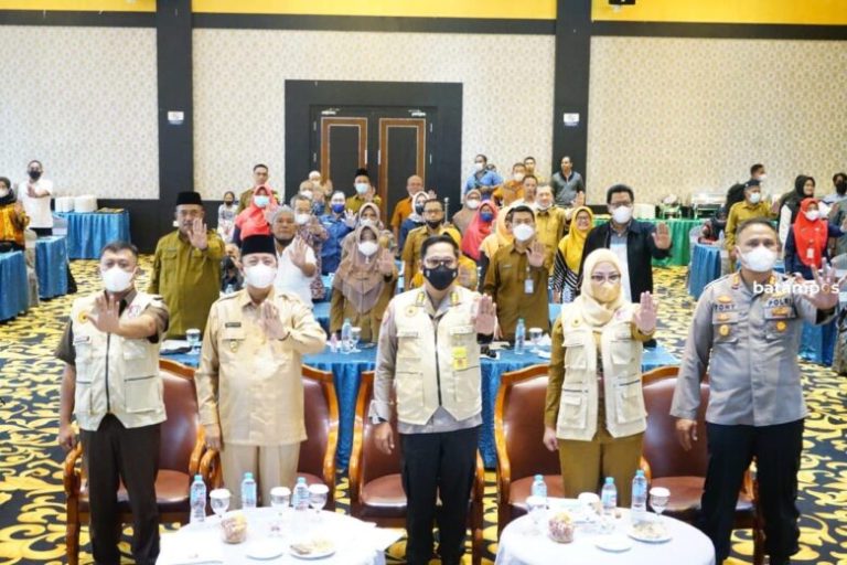 10 SMP di Karimun Buka PPDP Online