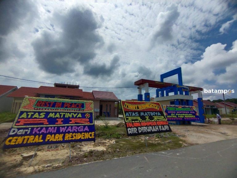 Warga Pindah Akibat Mati Air di Tanjunguncang