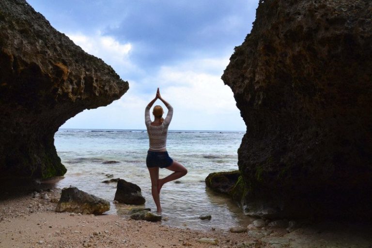 Yoga dapat Melatih Fisik dan Kesehatan Jiwa