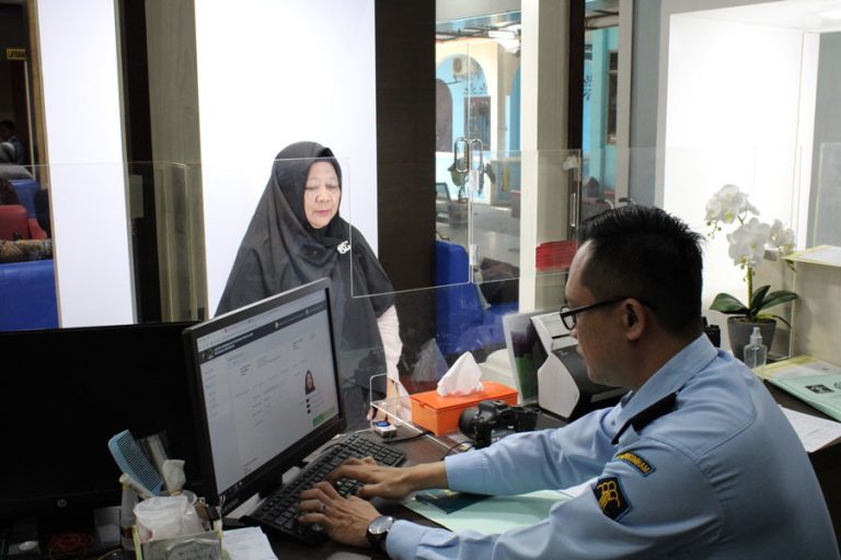 Kantor Imigrasi Karimun Jamin Urus Paspor Selesai 4 Hari Kerja