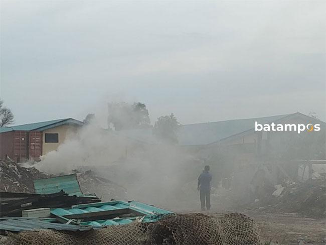 Warga Seibinti Terancam Penyakit ISPA, Ada Perusahaan yang Diduga Bakar Limbah B3
