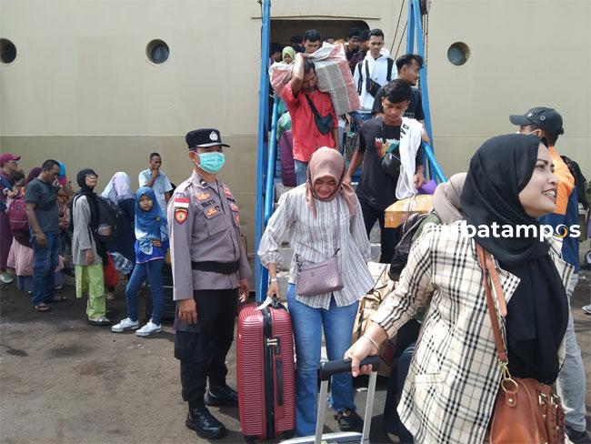 Sehari 3.056 Orang Tiba di Batam