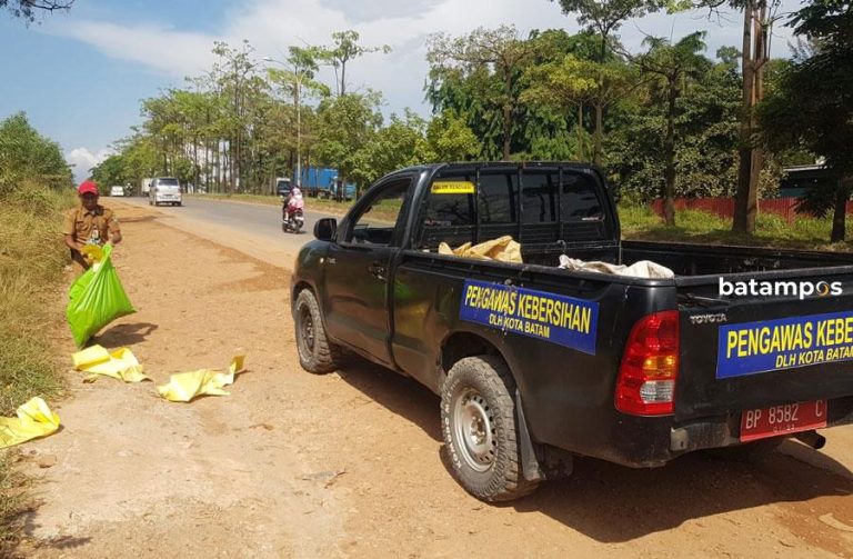 DLH Siapkan Layanan Pengaduan Sampah dan Penjemputan Sampah Bersih ke Rumah