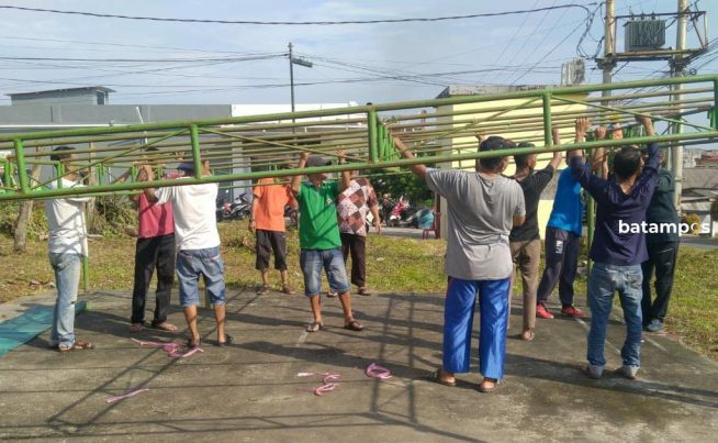 Sambut Hari Raya Idul Adha, Masyarakat Kampung Baru, Tanjunguban Lakukan Gotong Royong