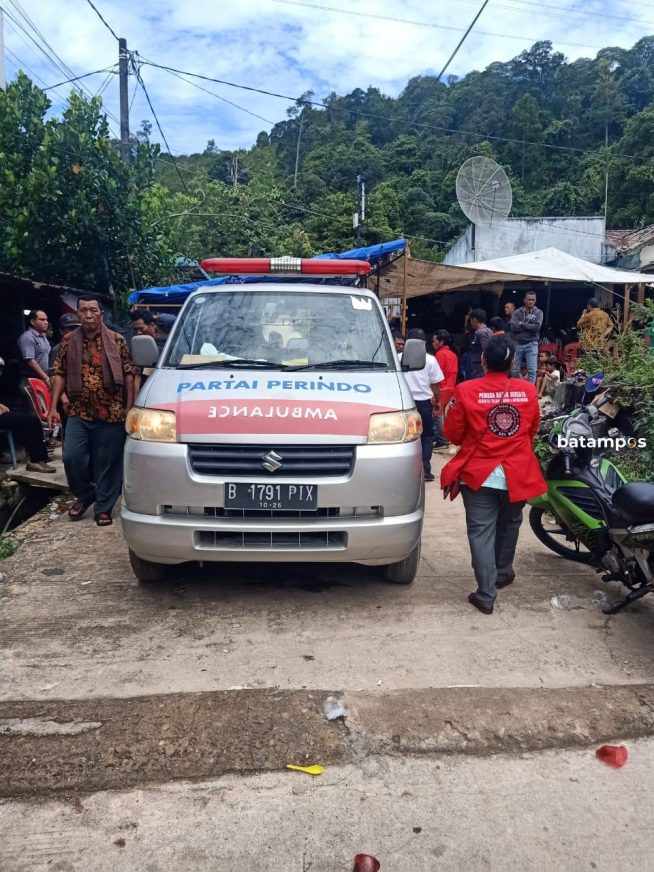 Ambulance Perindo Gratis untuk Warga