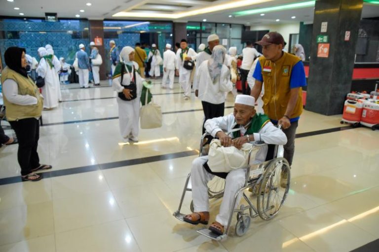 Jamaah Dihimbau Pakai Ihram Sejak di Asrama Haji