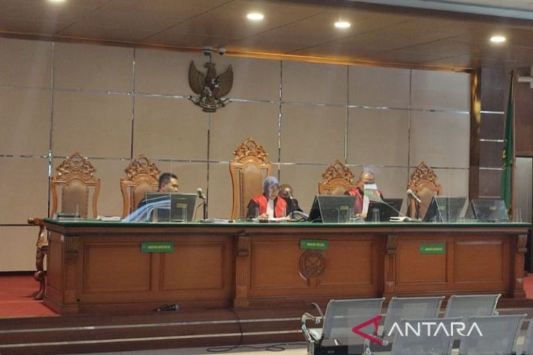 2 ASN MA Divonis 8 dan 4 Tahun Penjara Terkait Suap Hakim Agung