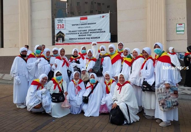 JCH Karimun Tunaikan Umroh Sunah di Mekkah