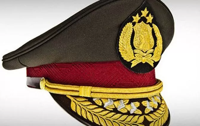 DPR Bocorkan Sejumlah Nama Pengganti Wakapolri, Ada Nama Komjen Fadil Imran Hingga Kabareskrim Agus Andrianto