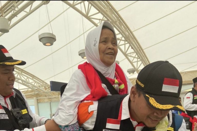 Pelayanan Jamaah Lansia Harus Nir Komplain