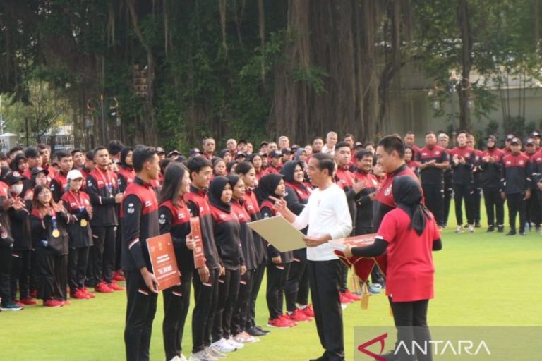 Presiden Jokowi Beri Bonus SEA Games Totalnya Rp 289 Miliar