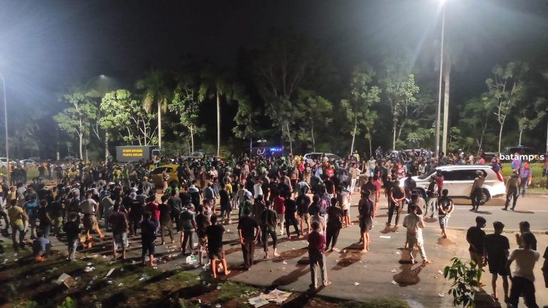 PT BIB Lakukan Hal Ini untuk Selesaikan Polemik Taksi Online dan Bandara Hang Nadim,