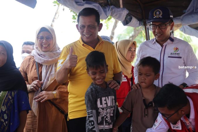 Gubkepri Gerak Cepat, Kunjungi Lokasi Korban  Puting Beliung di Pulau Kasu Batam