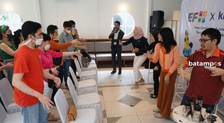 Kolaborasi EF dan Kreaby Dorong Kreativitas dan Produktivitas