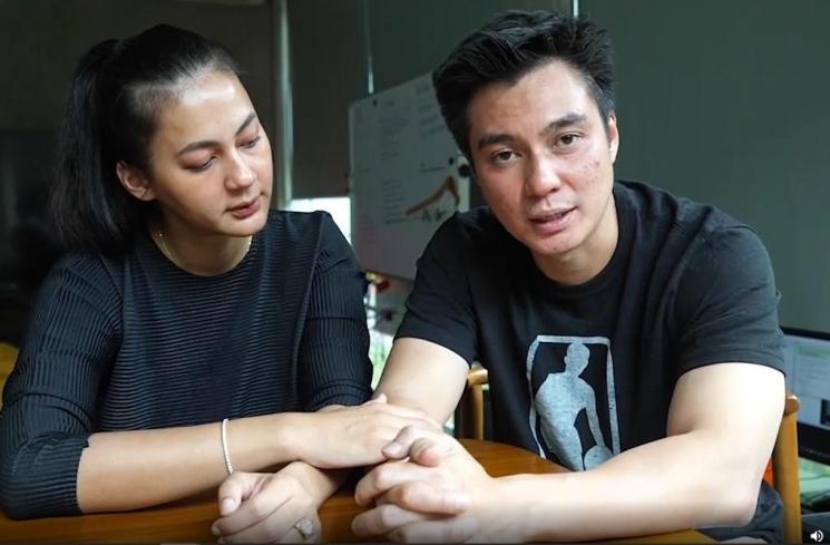 Sudah di Dalam Pesawat, Baim Wong Batal Naik Haji, Ini Penyebabnya