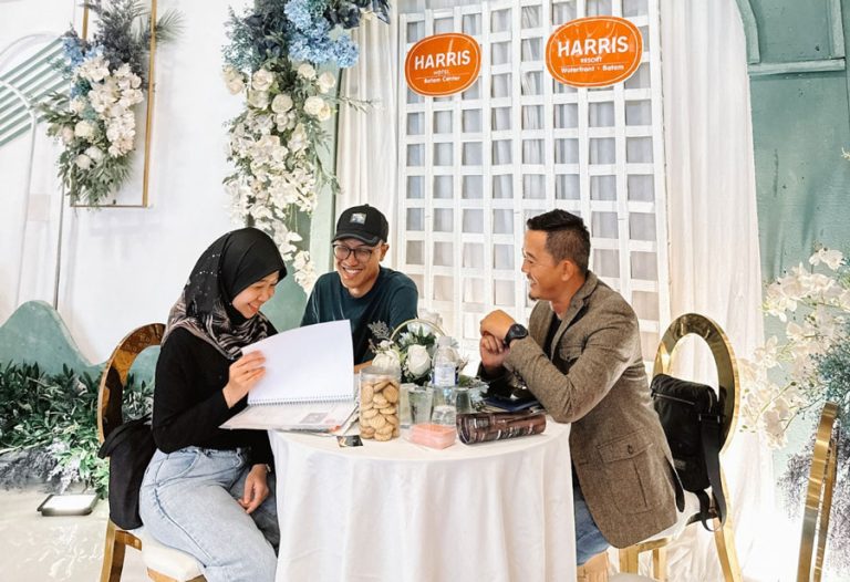Kunjungi Stand HARRIS pada Wedding Market 2023 by Ebony di One Batam Mall