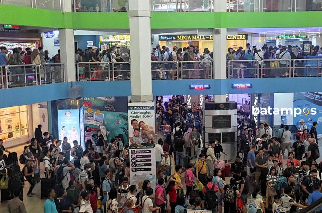 Pass Penumpang Pelabuhan Internasional Naik Jadi Rp 100 Ribu