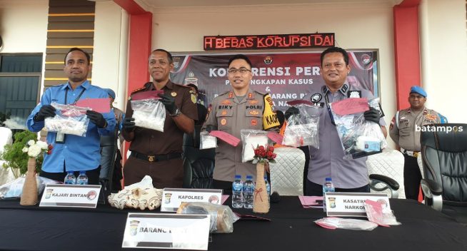 Temukan Sabu di Pantai, Tiga Nelayan Bintan Diamankan
