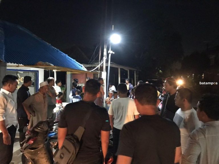 Dikejar Warga, Dua Maling Motor di Sekupang Lari ke Hutan