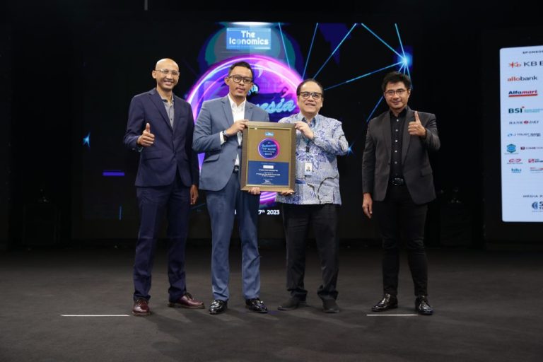 Catatkan Kinerja Positif di 2022, J Trust Bank Raih Indonesia Top Bank Award 2023