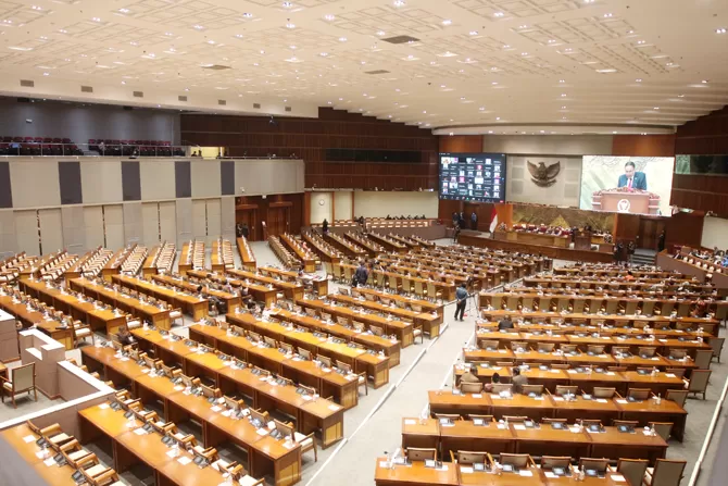 Rapat Paripurna Parlemen Setujui Revisi UU Desa Jadi Inisiatif DPR