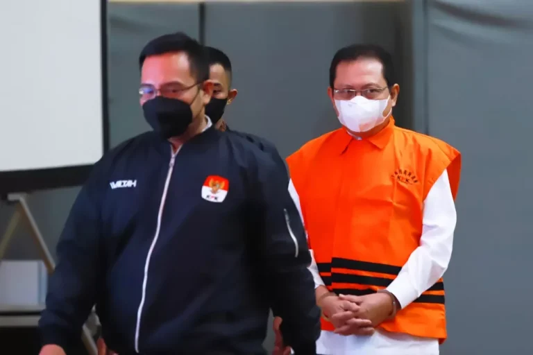 Kawal Kasus, Sekretaris MA Hasbi Hasan Terima Upeti Rp 3 Miliar