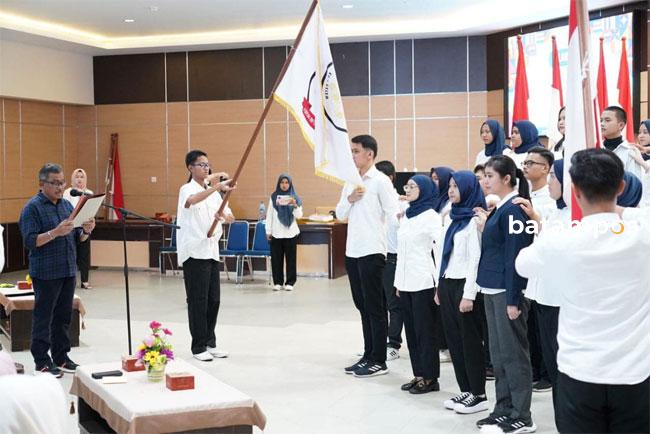 Lantik Anggota FIR, Jefridin: Mari Bersama Berkolaborasi Dalam Membangun Batam