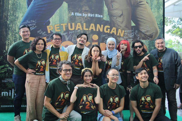 Sherina Jadi Jurnalis dan Sadam Ikut LSM, Film Petualangan Sherina 2