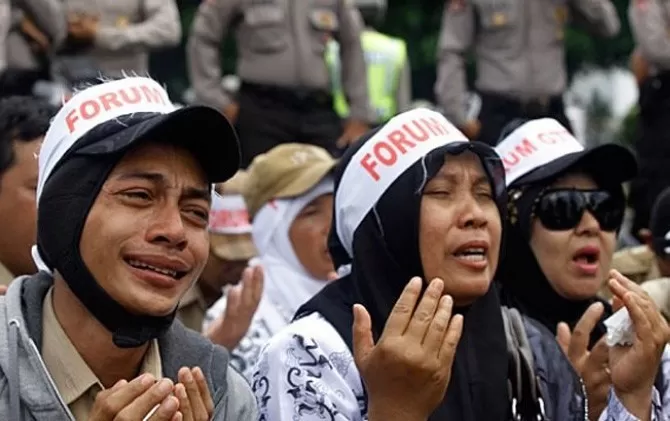 Masih Banyak Nasib Guru Honorer Menderita, Kebijakan Marketplace Guru ala Nadiem Disoal