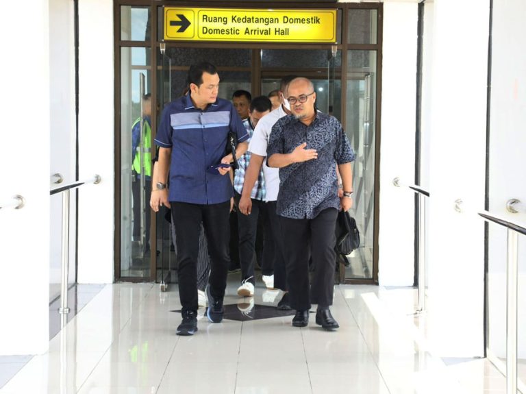 Komisi VI DPR RI Melihat dari Dekat Pengembangan Bandara Hang Nadim