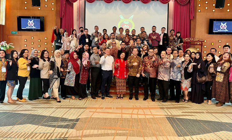 Perayaan HUT ke-115 Ikatan Notaris Indonesia di Kepri, dari Seminar hingga Baksos