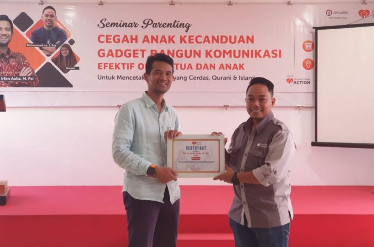 Rumah Zakat Kepri Bikin Seminar Cegah Anak Kecanduan Gadget