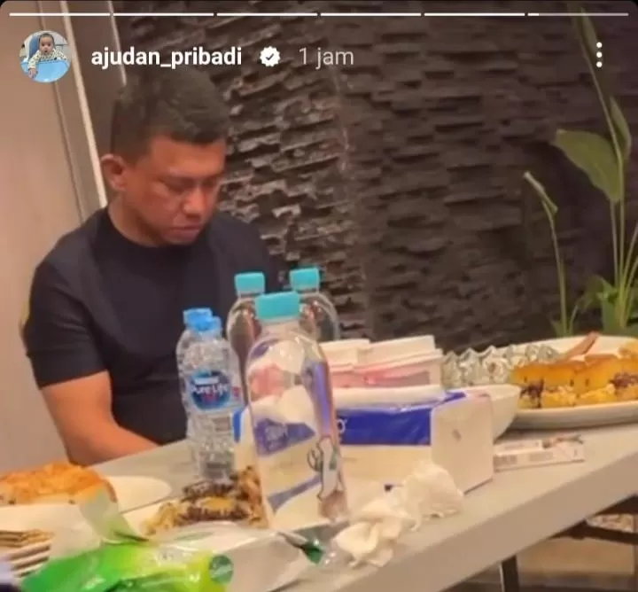 Beredar Foto Ferdy Sambo Tidak Berada di Dalam Tahanan, Begini Faktanya