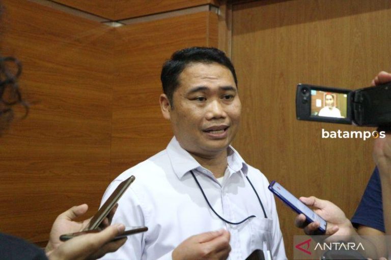 Jadi Tersangka, Mantan Kepala BP Bintan Wilayah Tanjungpinang Langsung Ditahan KPK