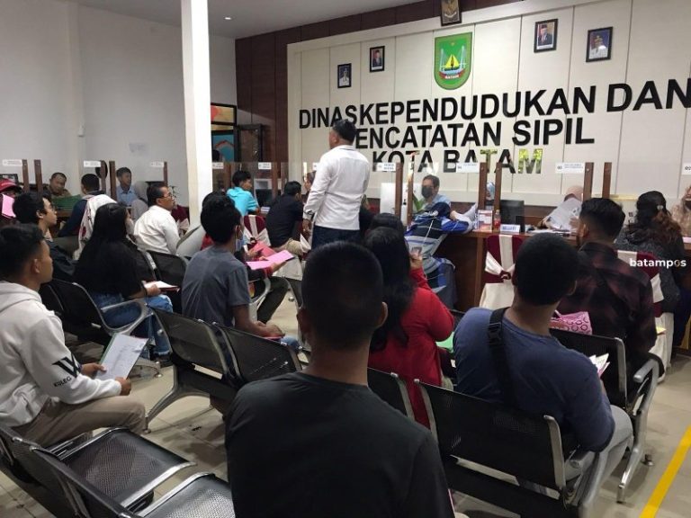 Disdukcapil Batam Sediakan Layanan Jemput Bola Bagi Warga Rempang